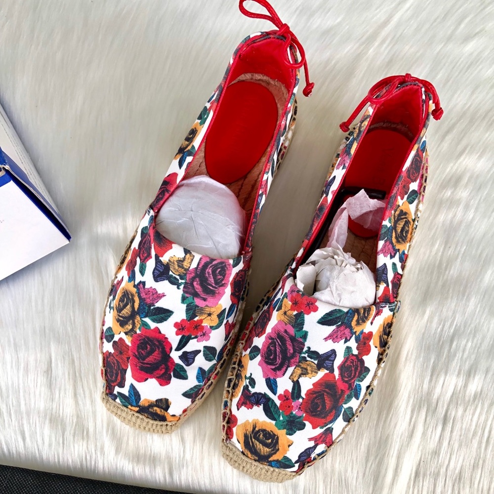 NWT Vera Bradley Espadrille lace back Size 7